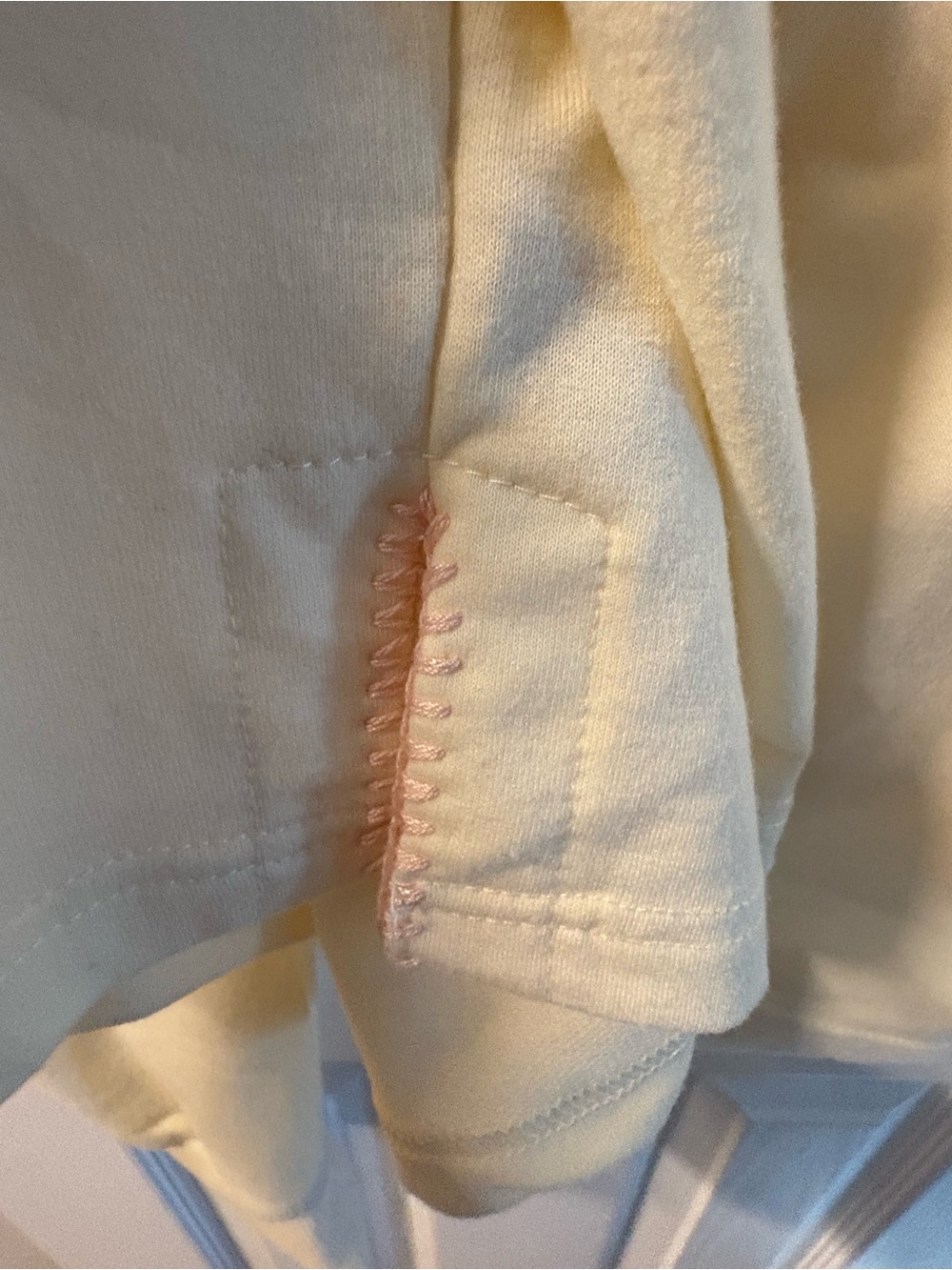 NWT Kensie Yellow Cream Blanket Stitch Pullover Hoodie M - Picture 6 of 7